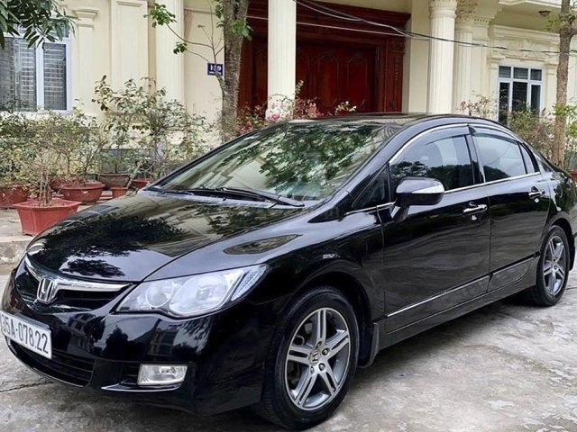 Bán Honda Civic đời 2006, màu đen còn mới