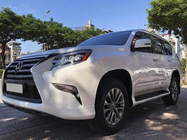 Cần bán gấp Lexus GX sản xuất 2015, màu trắng, xe nhập còn mới0