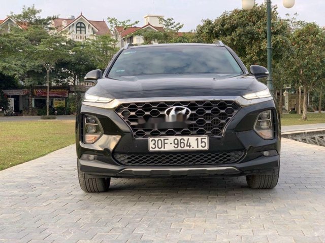 Cần bán xe Hyundai Santa Fe năm 2019 còn mới