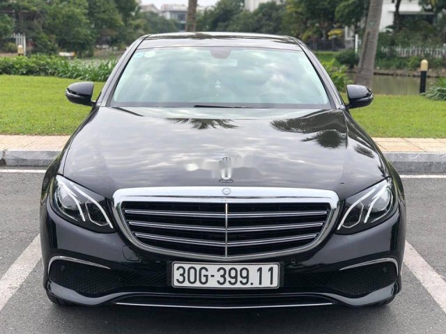 Xe Mercedes E200 2016, màu đen0