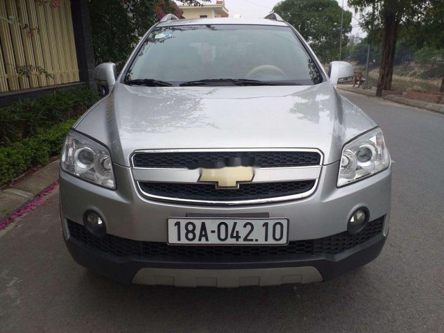 Xe Chevrolet Captiva sản xuất 2009 còn mới, giá tốt