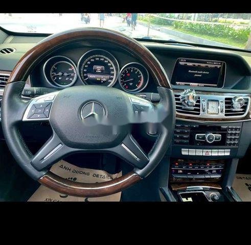 Bán Mercedes E class năm 2014 còn mới0