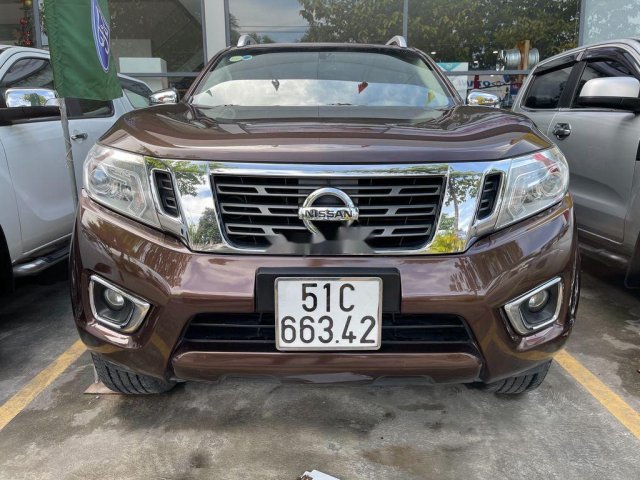 Bán Nissan Navara sản xuất năm 2015, màu nâu, nhập khẩu