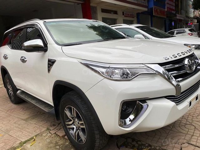 Bán Toyota Fortuner sản xuất 2020, màu trắng còn mới, 980 triệu