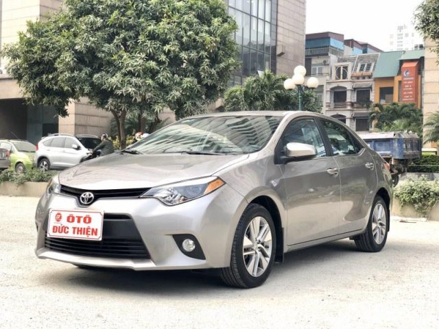 Bán xe Toyota Corolla 1.8 LE sản xuất 20140