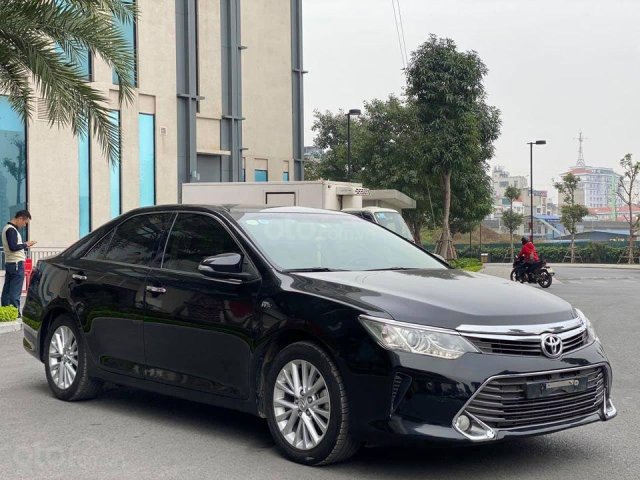 Bán ô tô Toyota Camry 2.5G năm sản xuất 2016, màu đen