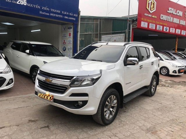 Cần bán Chevrolet Trailblazer sản xuất 2018, màu trắng