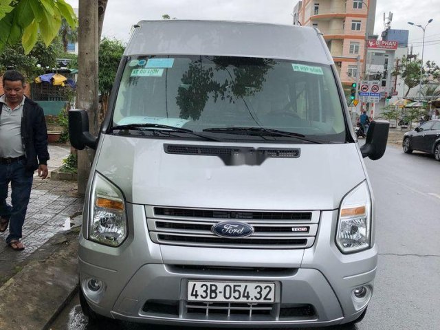 Cần bán lại xe Ford Transit năm sản xuất 2019, màu bạc, giá tốt0