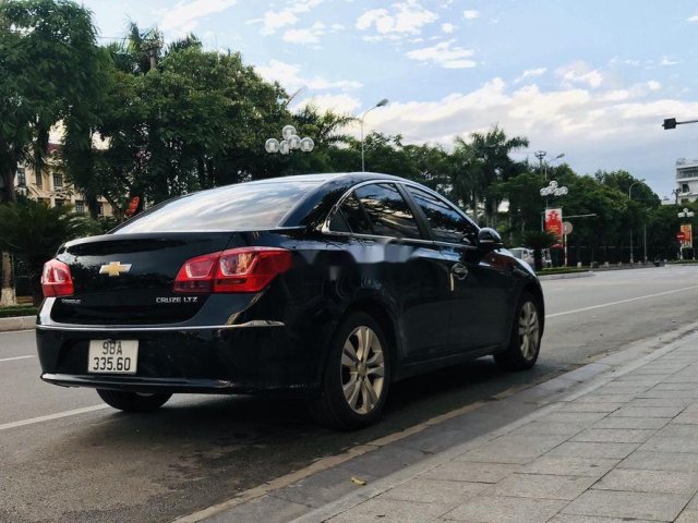 Xe Chevrolet Cruze 2016, màu đen, số tự động, 395 triệu0