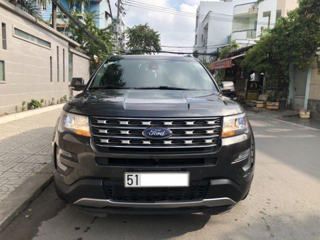 Bán Ford Explorer năm sản xuất 2017, màu xám