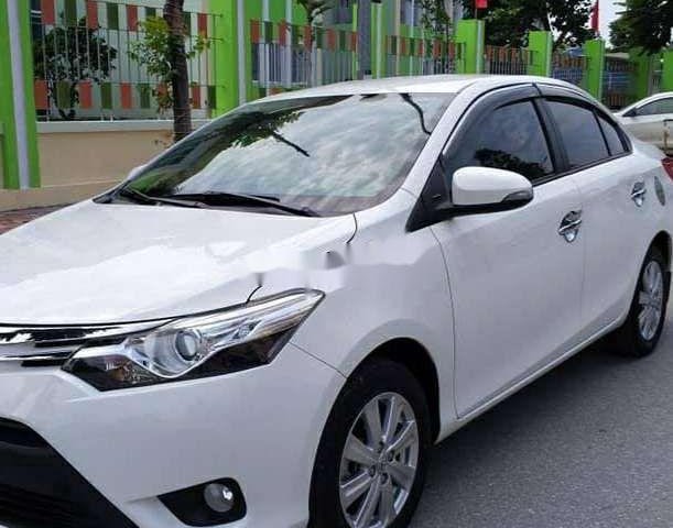 Bán Toyota Vios đời 2018, màu trắng còn mới0