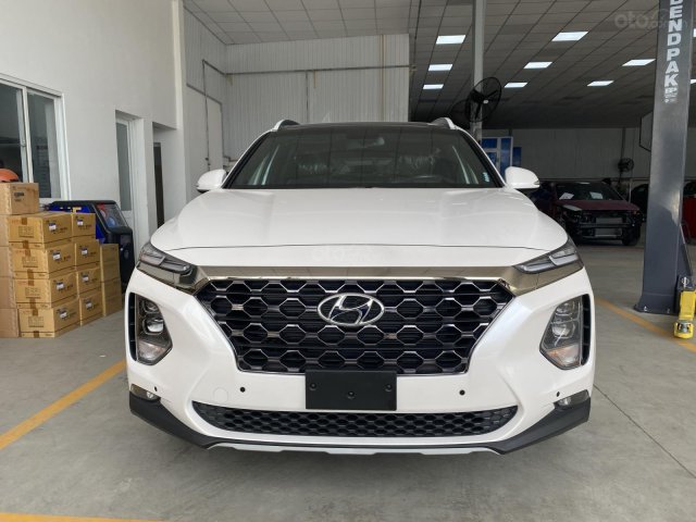 Bán nhanh chiếc Hyundai Santa Fe 2020 dầu cao cấp0