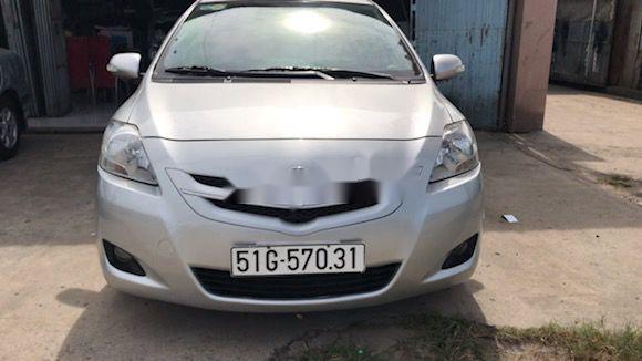 Bán Toyota Vios đời 2009, màu bạc còn mới