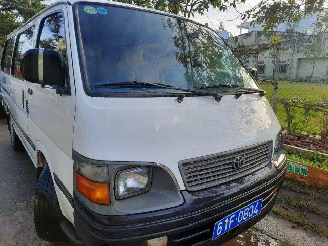 Cần bán gấp Toyota Hiace sản xuất năm 2002, nhập khẩu