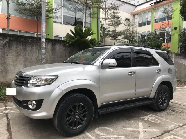 Bán ô tô Toyota Fortuner sản xuất năm 2015, màu bạc, nhập khẩu0