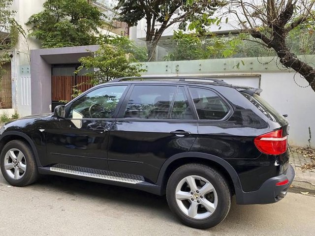 Cần bán xe BMW X5 sản xuất 2008, màu đen, nhập khẩu còn mới0