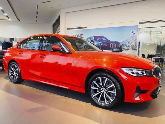 Bán ô tô BMW 3 Series 320i Sport Line sản xuất năm 2020, màu đỏ, xe nhập0