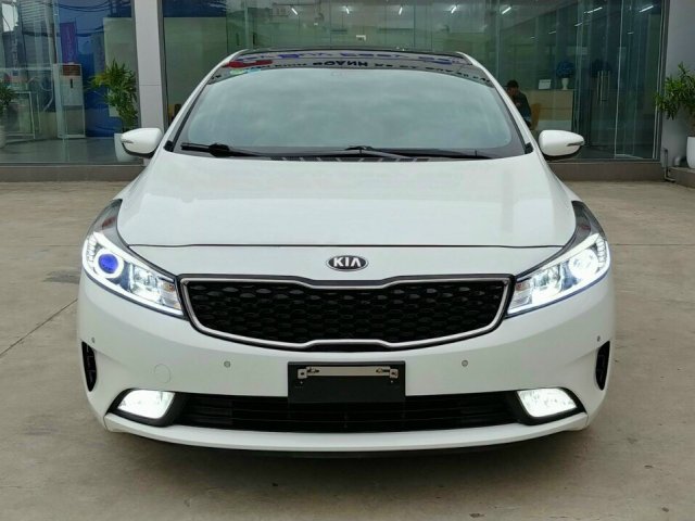 Bán Kia Cerato sản xuất 2018, xe giá thấp, động cơ ổn định 0