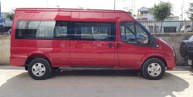 Bán Ford Transit đời 2019, màu đỏ còn mới