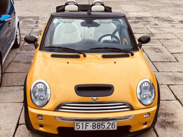 Bán Mini Cooper sản xuất 2005, màu vàng, nhập khẩu, 590tr