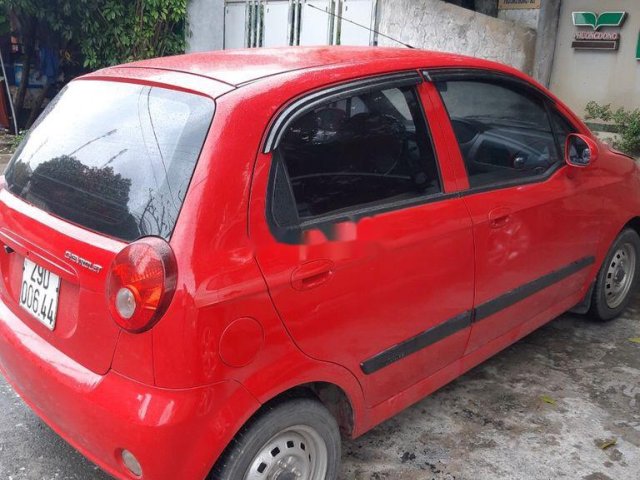 Cần bán gấp Chevrolet Spark đời 2012, màu đỏ, xe nhập chính chủ, giá chỉ 100 triệu0