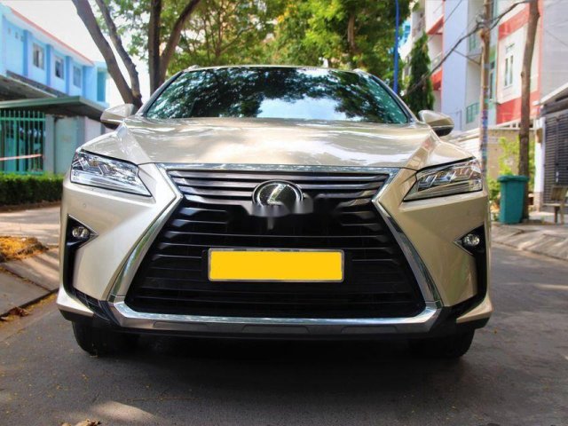 Bán Lexus RX 350 sản xuất năm 2017, màu vàng 