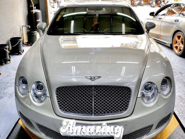 Bán Bentley Continental đời 2007, màu bạc chính chủ