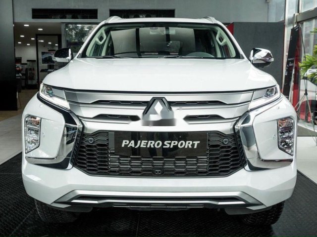 Bán ô tô Mitsubishi Pajero Sport 2020, màu trắng, nhập khẩu0