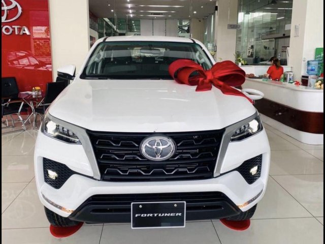 Bán Toyota Fortuner 2.4G AT năm 2020, xe nhập, giá mềm0