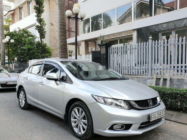 Cần bán lại xe Honda Civic sản xuất năm 2015 còn mới, 495 triệu