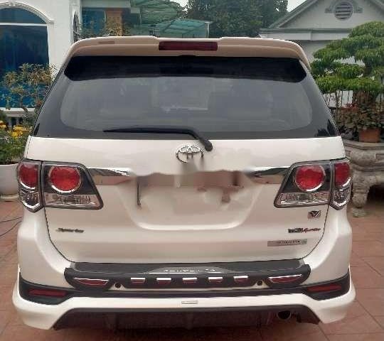 Bán Toyota Fortuner năm sản xuất 2015, nhập khẩu nguyên chiếc còn mới