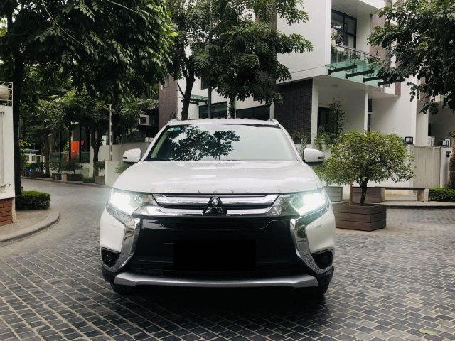 Cần bán xe Mitsubishi Outlander, nhập Nhật 20170