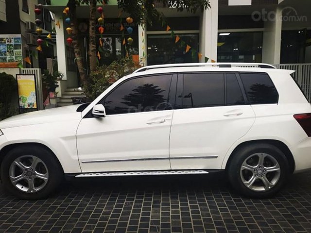 Bán Mercedes GLK250 4Matic sản xuất 2014, màu trắng còn mới0