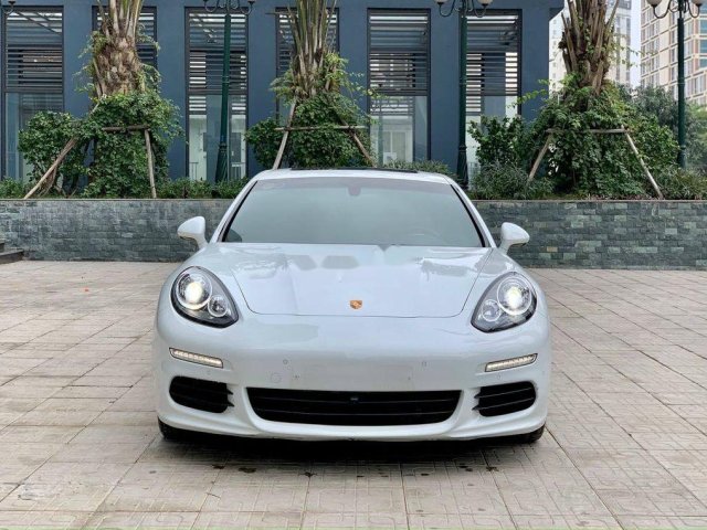 Cần bán gấp Porsche Panamera năm sản xuất 20150