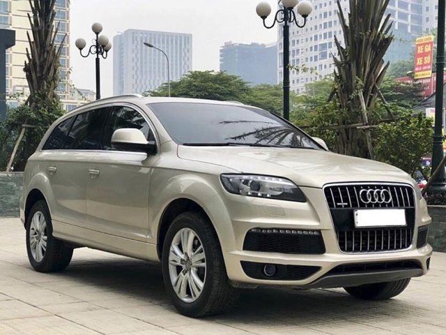 Bán Audi Q7 sản xuất năm 2014, màu vàng, nhập khẩu nguyên chiếc còn mới