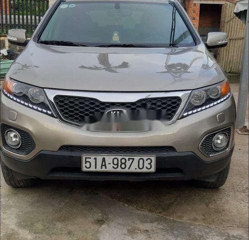 Bán Kia Sorento năm sản xuất 2014, màu nâu còn mới, 559tr