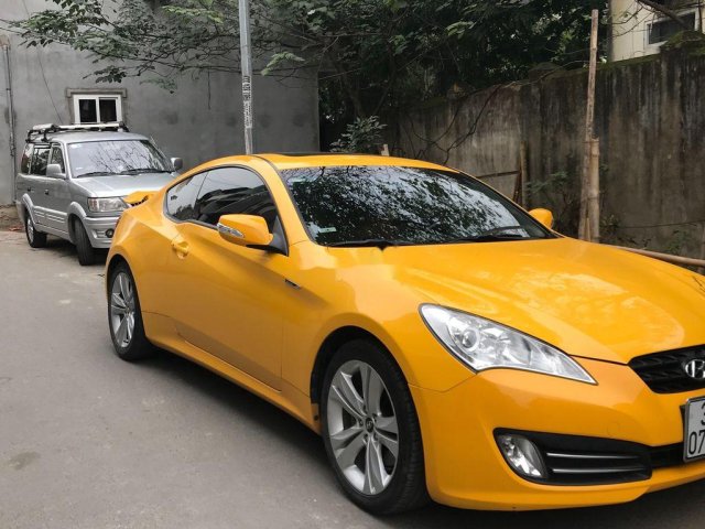 Bán ô tô Hyundai Genesis đời 2009, màu vàng, xe nhập