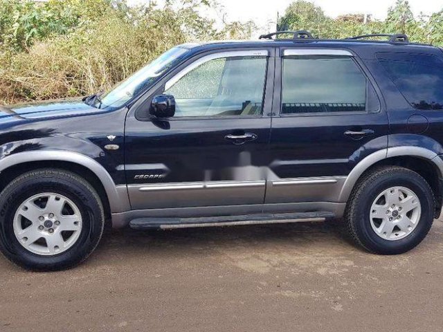 Cần bán xe Ford Escape năm 2004 còn mới0