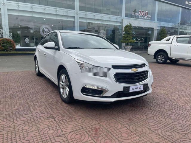 Bán Chevrolet Cruze năm 2018 còn mới, giá 395tr0