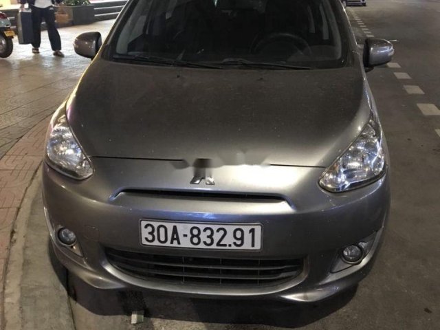 Cần bán xe Mitsubishi Mirage sản xuất năm 2016, màu xám