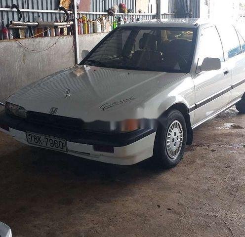 Bán Honda Accord sản xuất năm 1988, màu trắng, xe nhập0