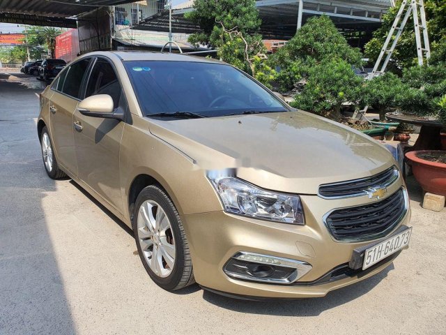 Cần bán gấp Chevrolet Cruze năm 2016 còn mới