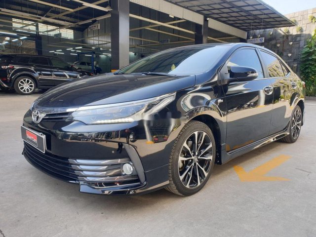 Xe Toyota Corolla Altis sản xuất năm 2018 còn mới0