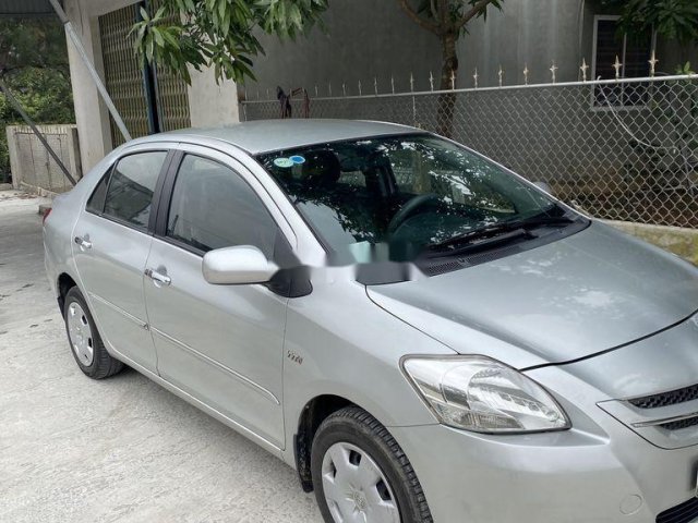 Cần bán Toyota Vios sản xuất năm 2009 còn mới