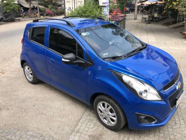 Cần bán gấp Chevrolet Spark năm 2017, xe nhập còn mới, 222tr0