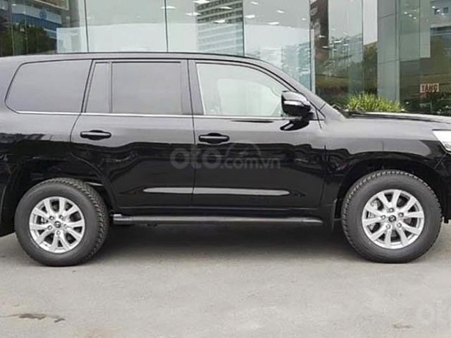 Cần bán xe Toyota Land Cruiser 2020, màu đen, nhập khẩu nguyên chiếc0