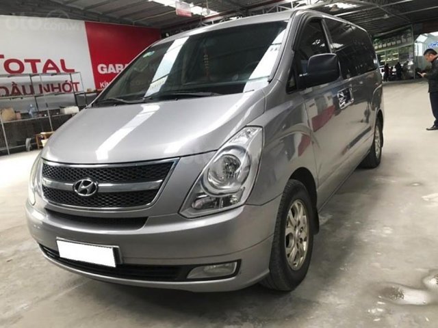 Bán Hyundai Starex 9 chỗ máy dầu - 2015 0