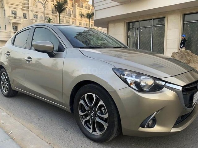 Cần bán gấp Mazda 2 2016 chính chủ, giá 426tr0