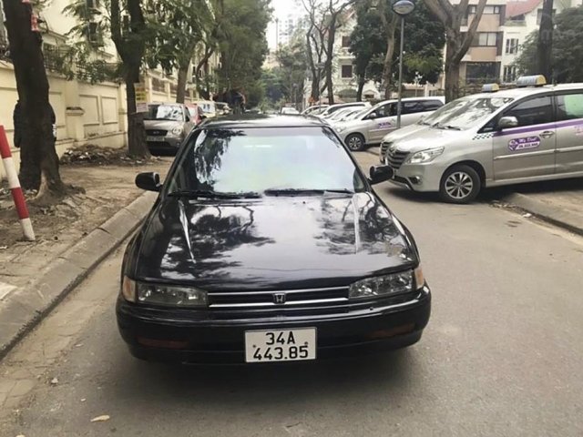 Bán Honda Accord đời 1993, màu đen, xe nhập