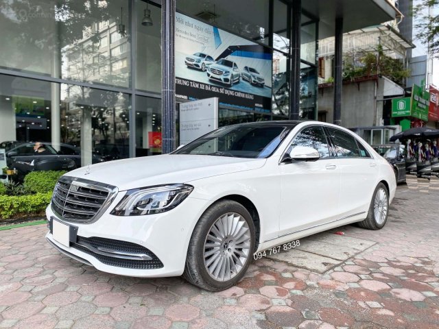 Bán Mercedes S450L 2021 bản Limited, màu trắng siêu lướt 1000km rẻ hơn mua mới tới 600tr